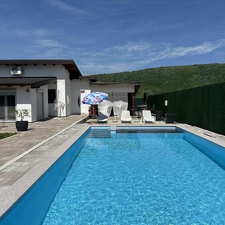 Holiday Home Emma Bihać Extérieur photo