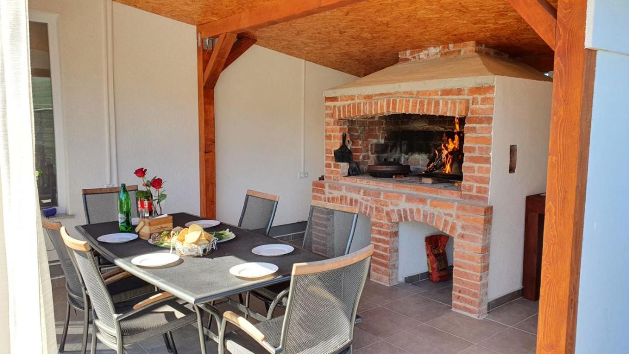 Holiday Home Emma Bihać Extérieur photo